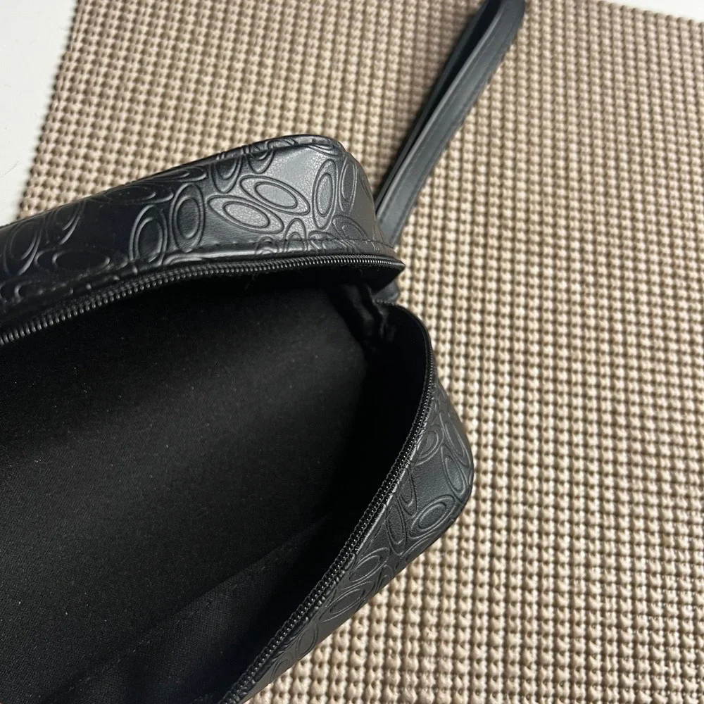 Oakley Black Embossed Monogram Logo Sunglasses Case Hard Shell Zipper Wristlet